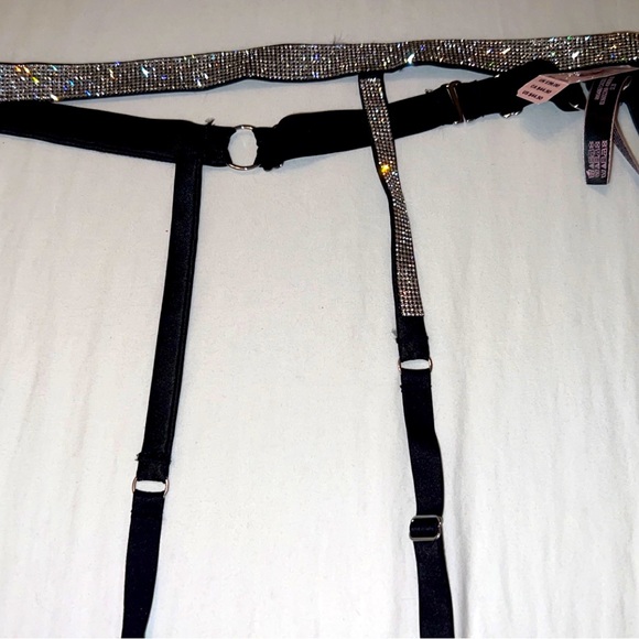 Bling Garter Belts Red and Black  (Victoria Secret) - Picture 3 of 6